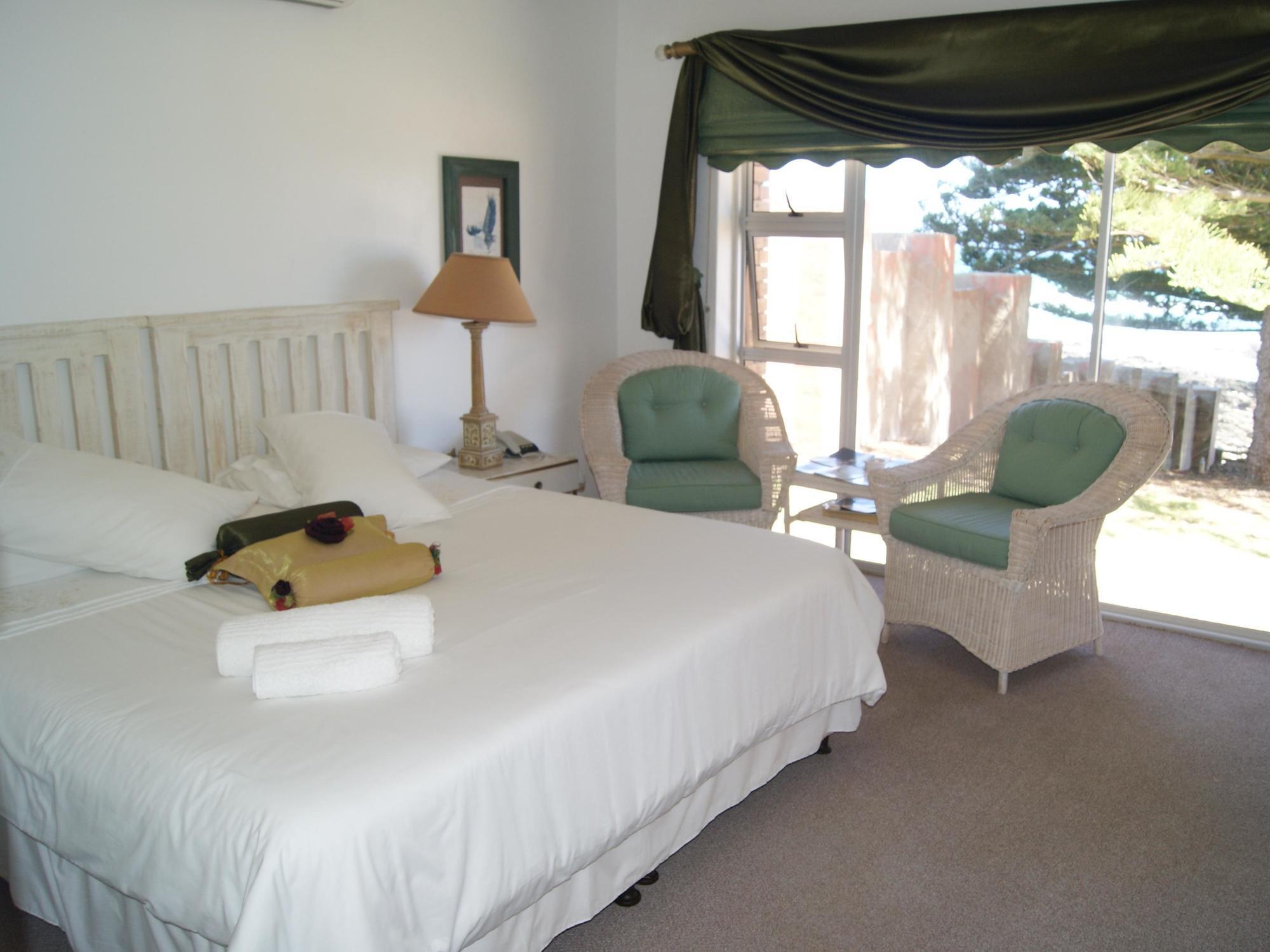 Sea Otters Lodge Kini Bay Exteriör bild